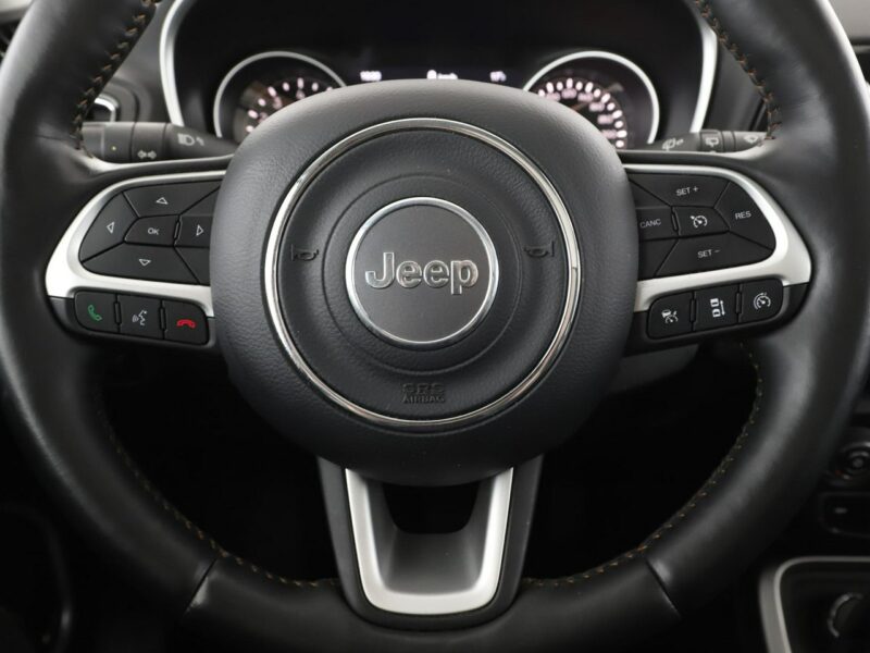 Jeep Compass 4x4 automat skóra LED navi klima auto panorama kamera i czujniki park II (2016-)