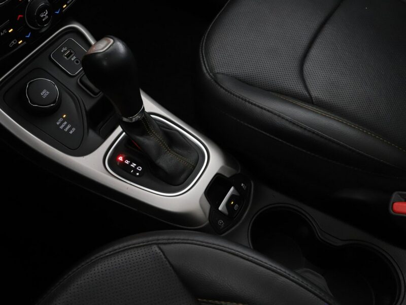 Jeep Compass 4x4 automat skóra LED navi klima auto panorama kamera i czujniki park II (2016-)