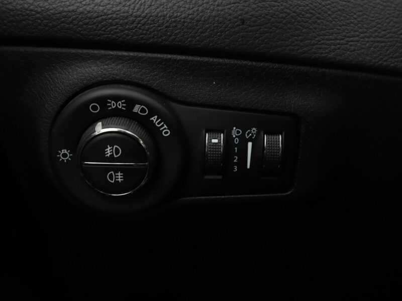 Jeep Compass 4x4 automat skóra LED navi klima auto panorama kamera i czujniki park II (2016-)
