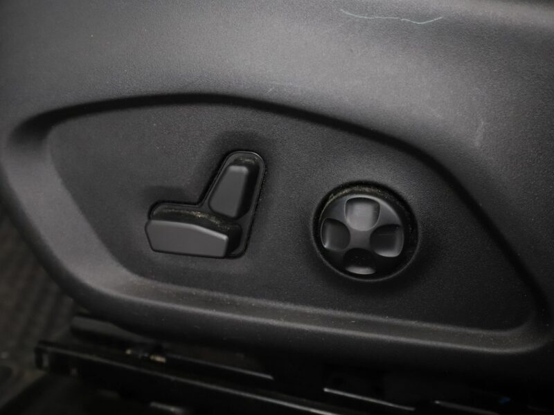 Jeep Compass 4x4 automat skóra LED navi klima auto panorama kamera i czujniki park II (2016-)