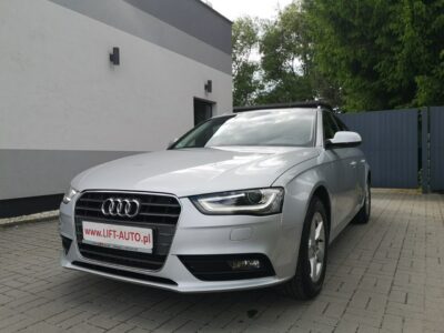 Audi A4 2.0TDI 143KM Klimatronic Tempomat Nawi Alu Led Serwis Gwarancja B8 (2007-2015)