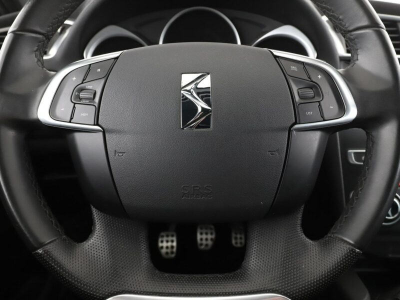 DS Automobiles DS 4 Crossback LED klima auto navi kamera i czujniki parkowania