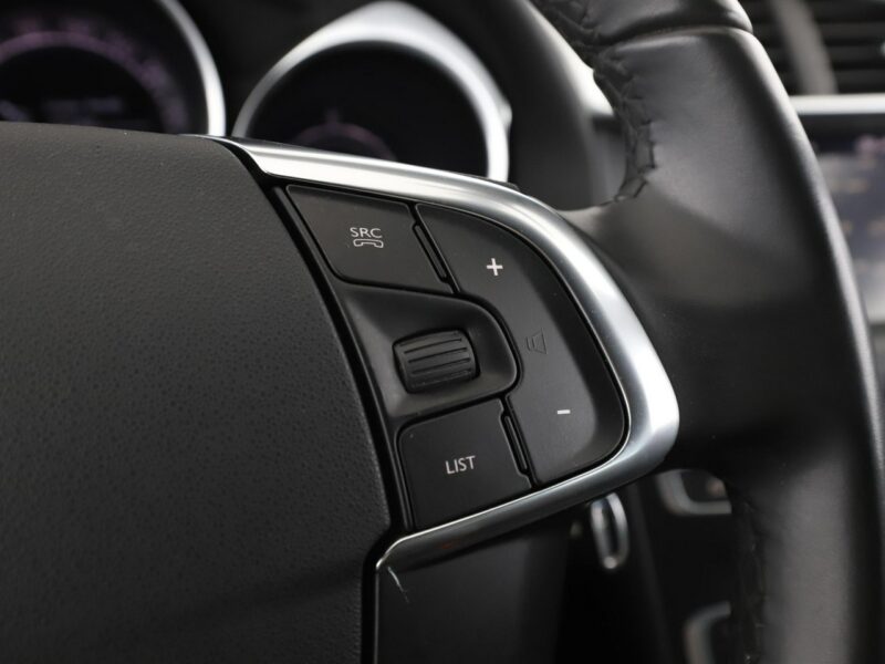 DS Automobiles DS 4 Crossback LED klima auto navi kamera i czujniki parkowania
