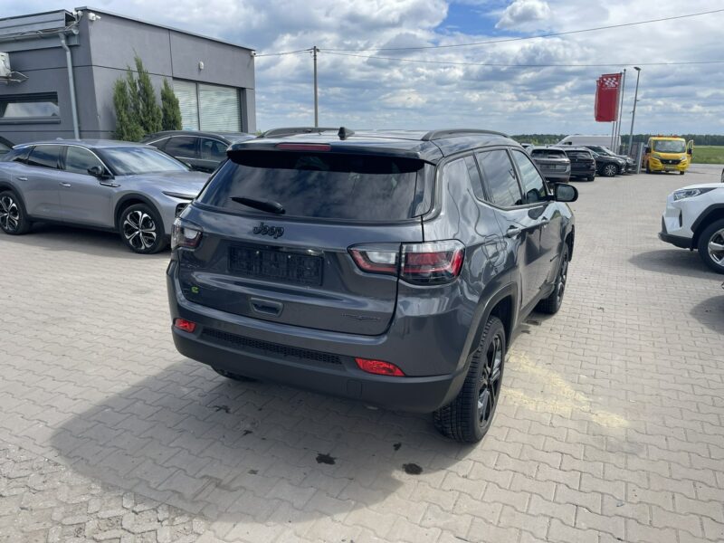 Jeep Compass Night Eagle Kamery 360 Aut. II (2016-)