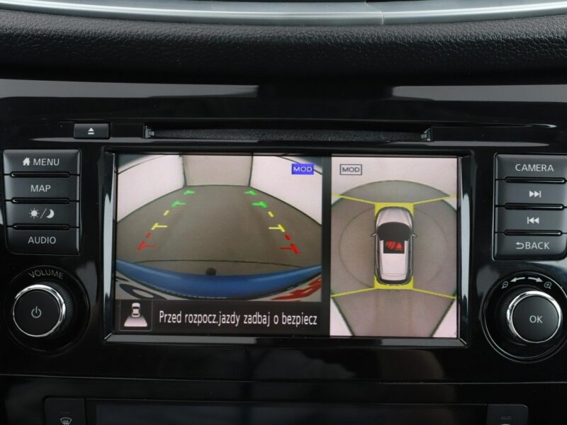 Nissan Qashqai panorama navi kamera360 Bluetooth tempomat II (2013-2021)