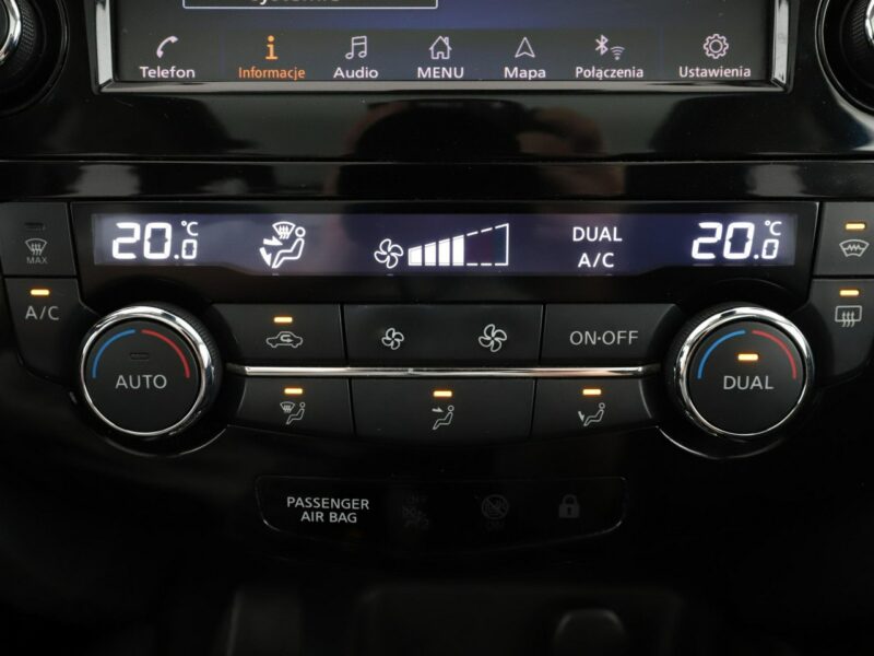 Nissan Qashqai panorama navi kamera360 Bluetooth tempomat II (2013-2021)