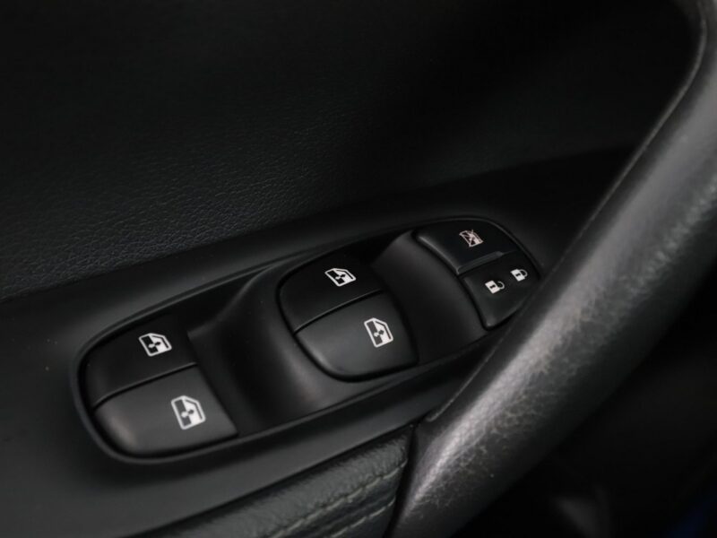 Nissan Qashqai panorama navi kamera360 Bluetooth tempomat II (2013-2021)