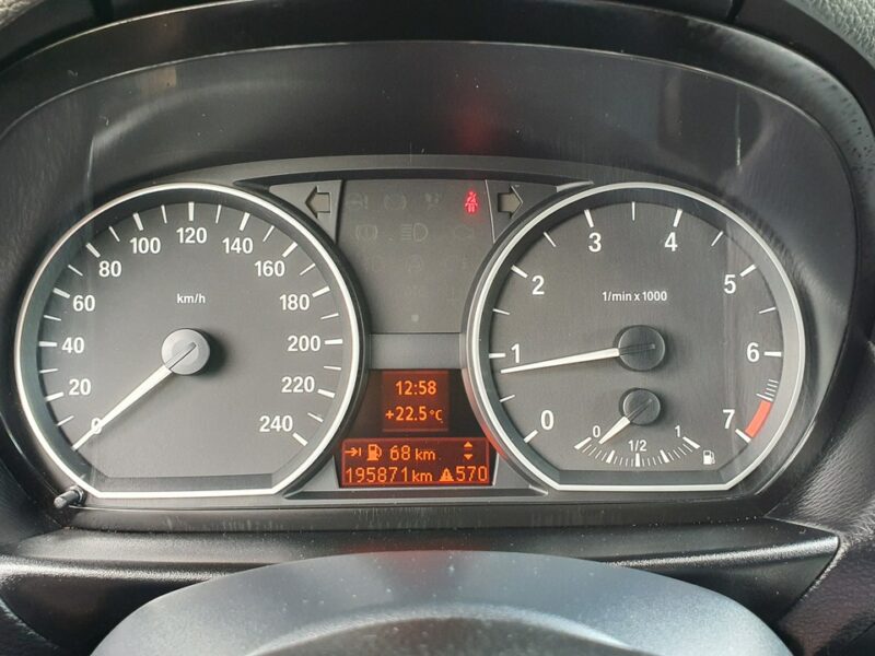 BMW 116 LCI # 2.0i 122KM # Mpakiet # Navi CIC # Sportsitze # Szyberdach # IGŁA E87 (2004-2013)