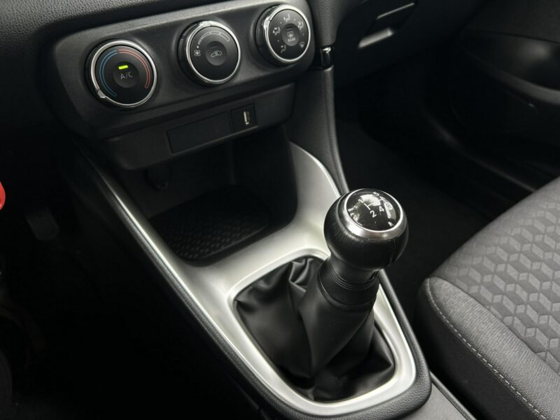 Toyota Yaris 1.0 VVTi 72KM COMFORT, salon Polska, gwarancja, FV23% IV (2020-)