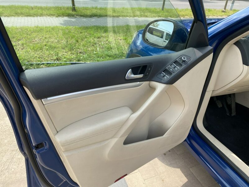 Volkswagen Tiguan 4*4, 170KM,skóry, podg. fotele, kamera, szklany dach, drugie koła, hak I (2007-2016)