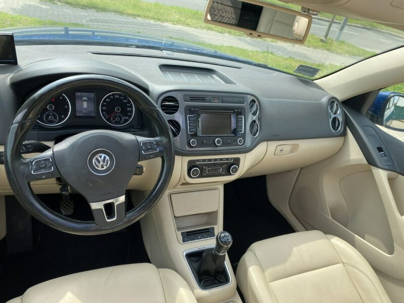 Volkswagen Tiguan 4*4, 170KM,skóry, podg. fotele, kamera, szklany dach, drugie koła, hak I (2007-2016)