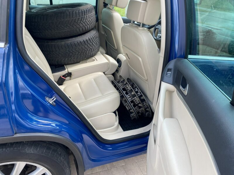 Volkswagen Tiguan 4*4, 170KM,skóry, podg. fotele, kamera, szklany dach, drugie koła, hak I (2007-2016)