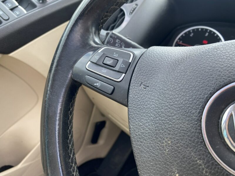Volkswagen Tiguan 4*4, 170KM,skóry, podg. fotele, kamera, szklany dach, drugie koła, hak I (2007-2016)