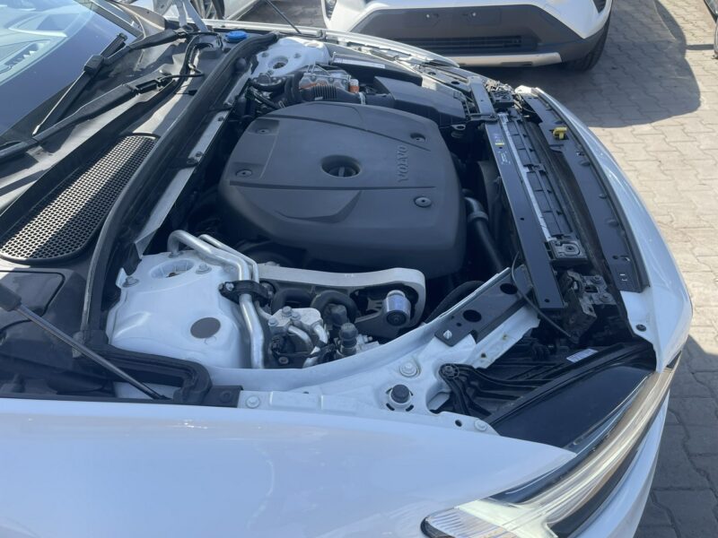 Volvo S60 T8 4x4 PlugIn Hybryda Skóry Kamery360 310KM III (2018-)