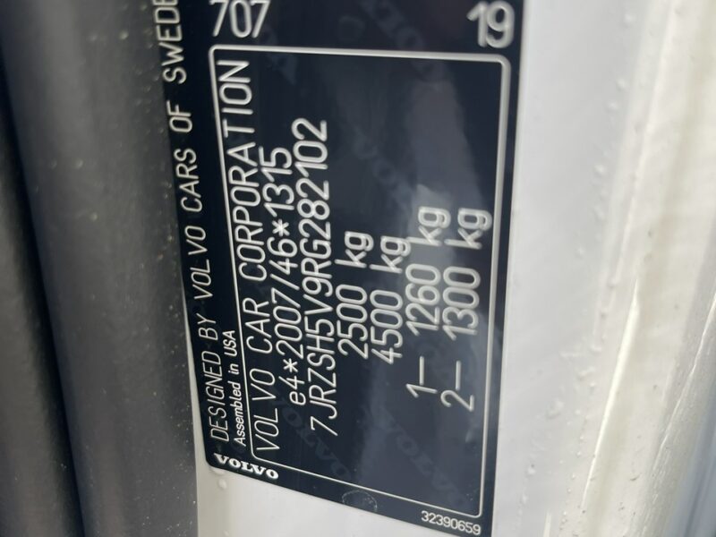 Volvo S60 T8 4x4 PlugIn Hybryda Skóry Kamery360 310KM III (2018-)