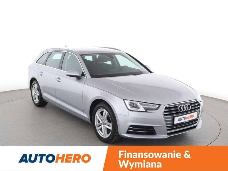 Audi A4 FV23% xenon S-tronic navi grzane fotele czujniki parkowania B9 (2015-)