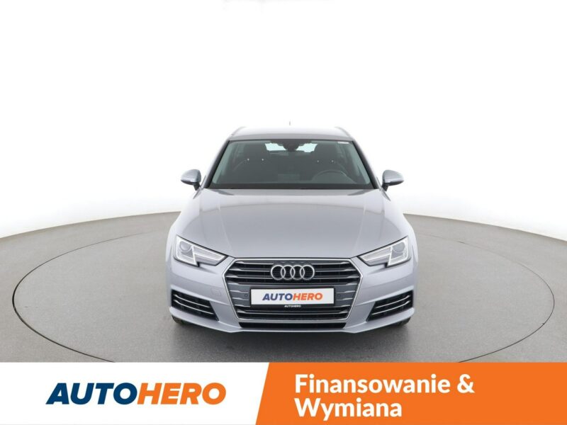 Audi A4 FV23% xenon S-tronic navi grzane fotele czujniki parkowania B9 (2015-)
