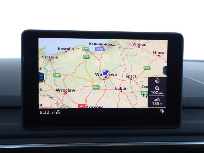 Audi A4 FV23% xenon S-tronic navi grzane fotele czujniki parkowania B9 (2015-)