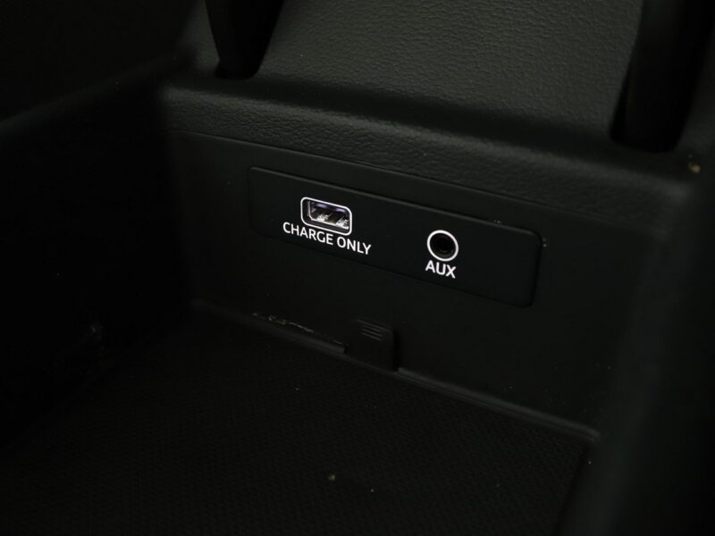 Audi A4 FV23% xenon S-tronic navi grzane fotele czujniki parkowania B9 (2015-)