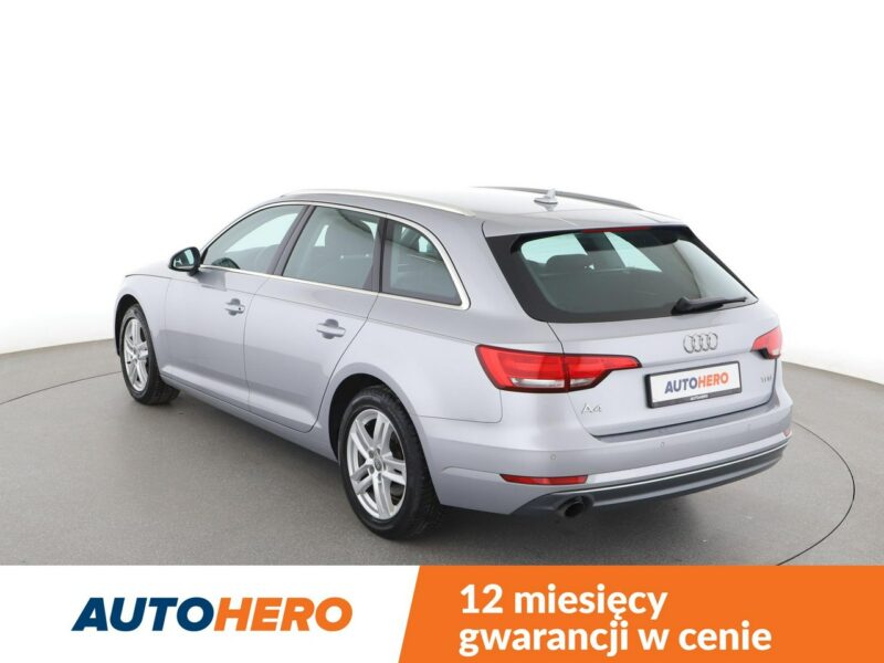 Audi A4 FV23% xenon S-tronic navi grzane fotele czujniki parkowania B9 (2015-)