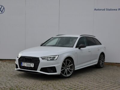 Audi A4 AVANT Competition 2.0TDI 190KM S-tronic S-line Matrix ACC El.klapa Key B9 (2015-)