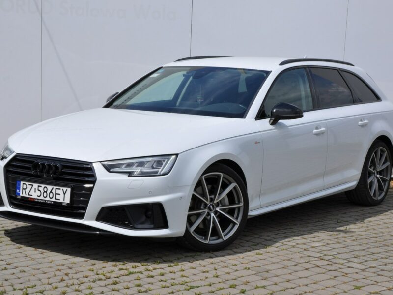 Audi A4 AVANT Competition 2.0TDI 190KM S-tronic S-line Matrix ACC El.klapa Key B9 (2015-)