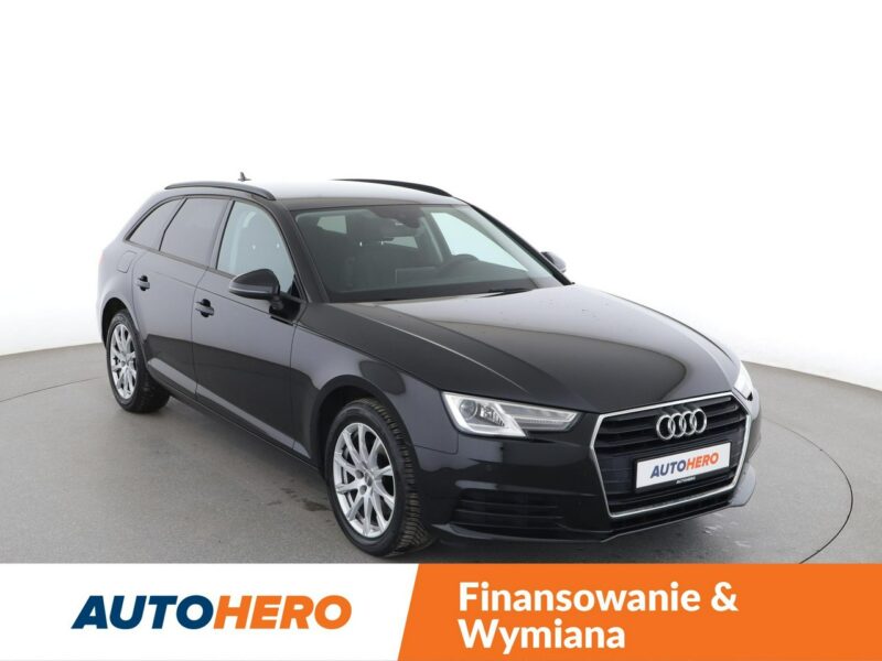 Audi A4 virtual cocpit xenon navi klima auto grzane fotele czujniki parkowania B9 (2015-)