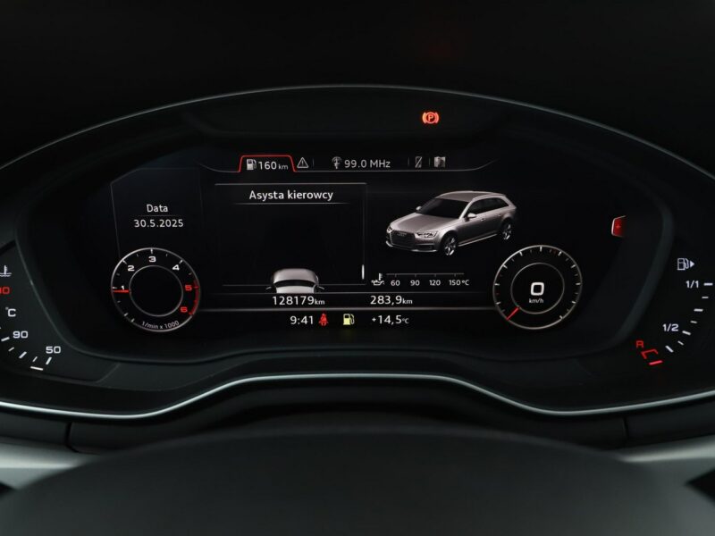 Audi A4 virtual cocpit xenon navi klima auto grzane fotele czujniki parkowania B9 (2015-)