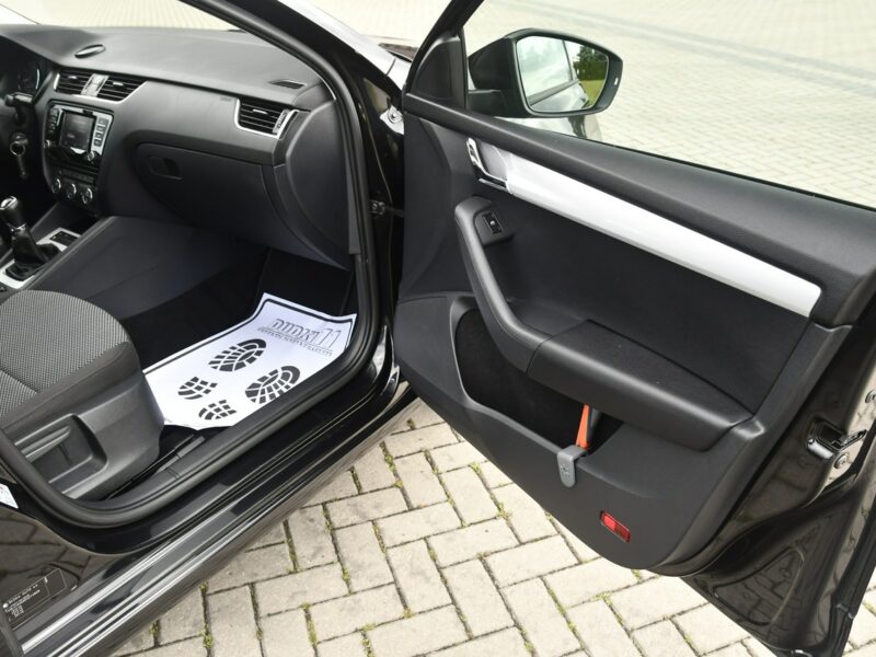 Škoda Octavia 1,4Turbo DUDKI11 Serwis.Navi.Klimatr 2 str.Alu,kredyt.OKAZJA III (2013-)