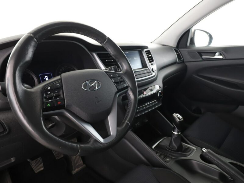 Hyundai Tucson navi kamera tempomat grzane fotele Bluetooth hak LED III (2015-2020)