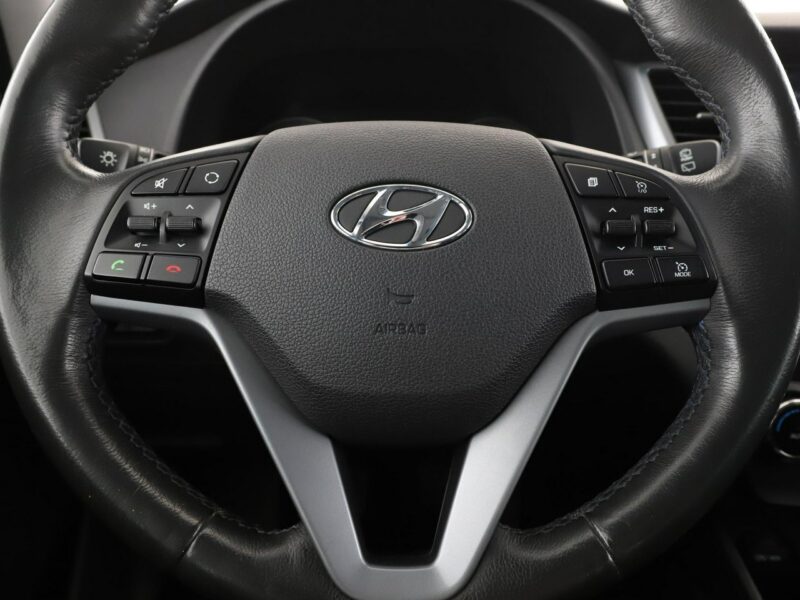Hyundai Tucson navi kamera tempomat grzane fotele Bluetooth hak LED III (2015-2020)