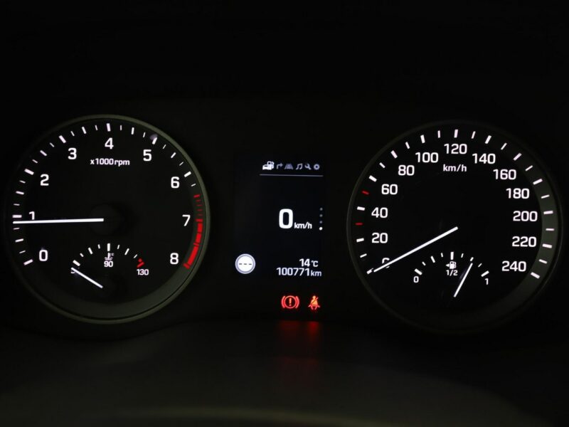 Hyundai Tucson navi kamera tempomat grzane fotele Bluetooth hak LED III (2015-2020)
