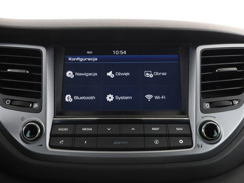 Hyundai Tucson navi kamera tempomat grzane fotele Bluetooth hak LED III (2015-2020)