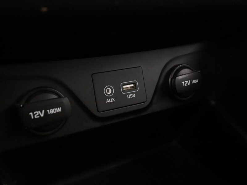 Hyundai Tucson navi kamera tempomat grzane fotele Bluetooth hak LED III (2015-2020)