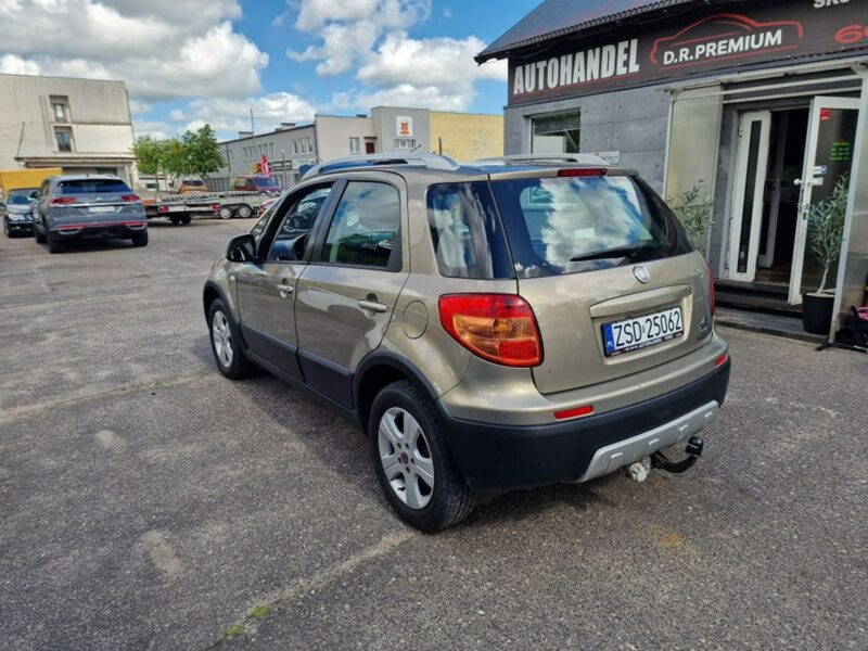 Fiat Sedici 1.6 Benzyna 108 KM, 4x4, Klimatyzacja, Alufelgi, Hak, Komputer