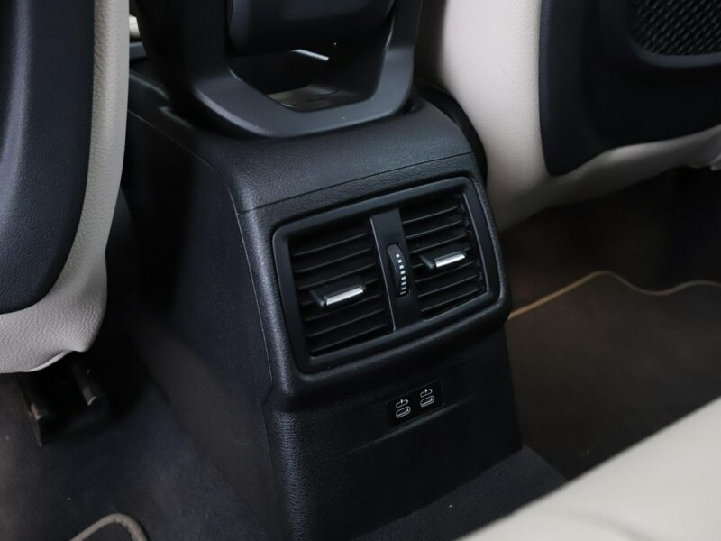 BMW X1 2.0D Automat xLine Klimatronik Tempomat Nawigacja Skóra ParkAssist PDC II (F48) (2015-)