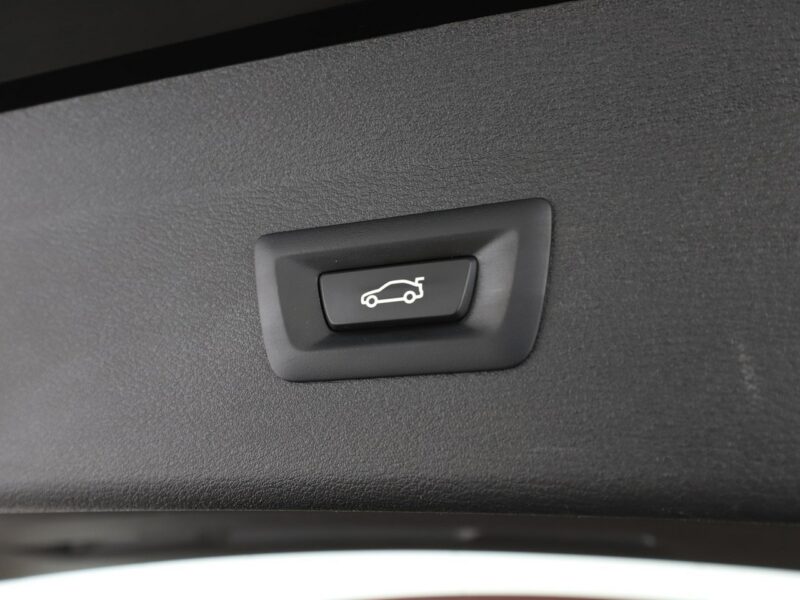 BMW X1 2.0D Automat xLine Klimatronik Tempomat Nawigacja Skóra ParkAssist PDC II (F48) (2015-)