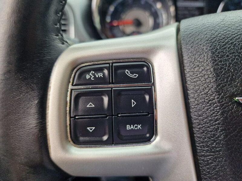 Chrysler Town & Country 3.6 Benzyna 286 KM, Automat, Kamera, Skóra, Bluetooth, EL Drzwi +Klapa V (2007-2016)