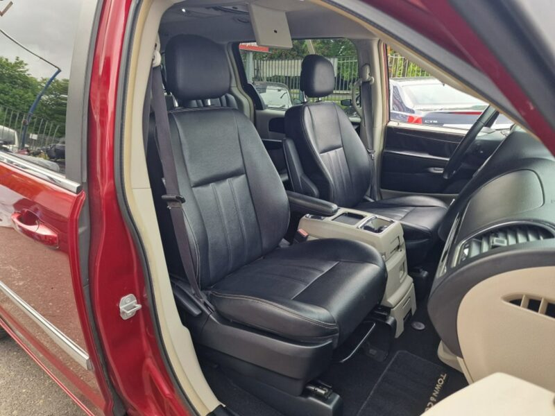 Chrysler Town & Country 3.6 Benzyna 286 KM, Automat, Kamera, Skóra, Bluetooth, EL Drzwi +Klapa V (2007-2016)