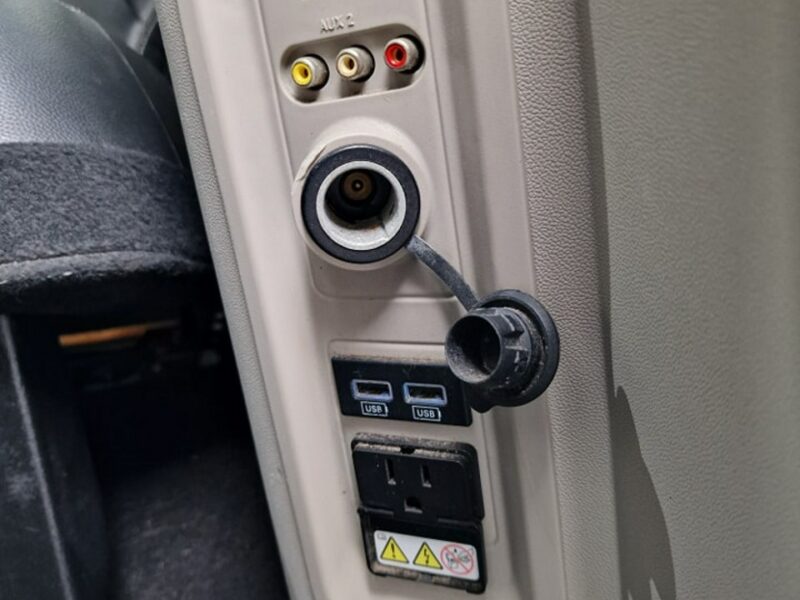 Chrysler Town & Country 3.6 Benzyna 286 KM, Automat, Kamera, Skóra, Bluetooth, EL Drzwi +Klapa V (2007-2016)