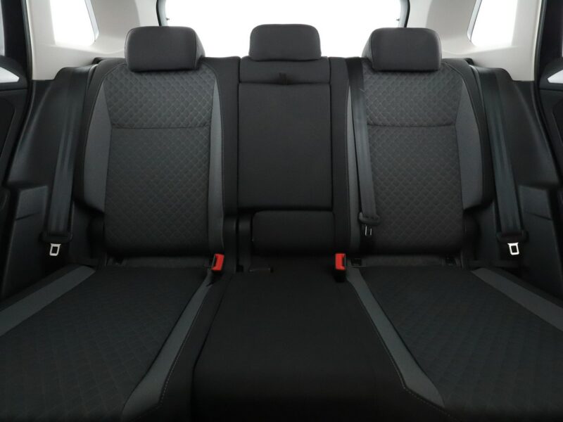 Volkswagen Tiguan GRATIS! Pakiet Serwisowy o wartości 800 zł! II (2016-2024)