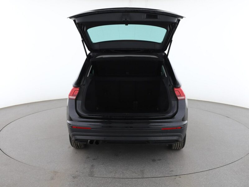 Volkswagen Tiguan GRATIS! Pakiet Serwisowy o wartości 800 zł! II (2016-2024)