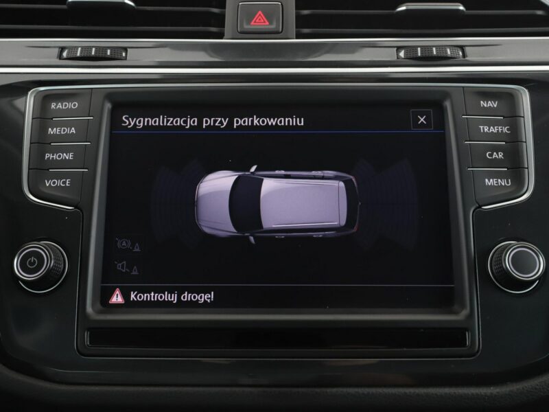 Volkswagen Tiguan GRATIS! Pakiet Serwisowy o wartości 800 zł! II (2016-2024)