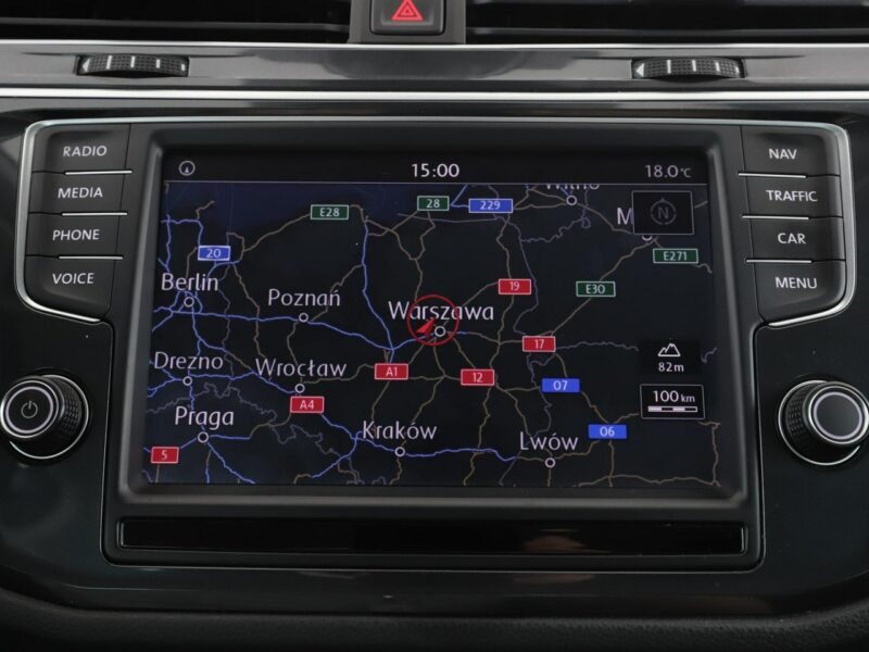 Volkswagen Tiguan GRATIS! Pakiet Serwisowy o wartości 800 zł! II (2016-2024)
