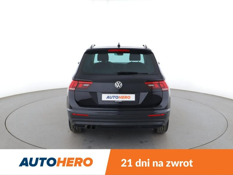Volkswagen Tiguan GRATIS! Pakiet Serwisowy o wartości 800 zł! II (2016-2024)