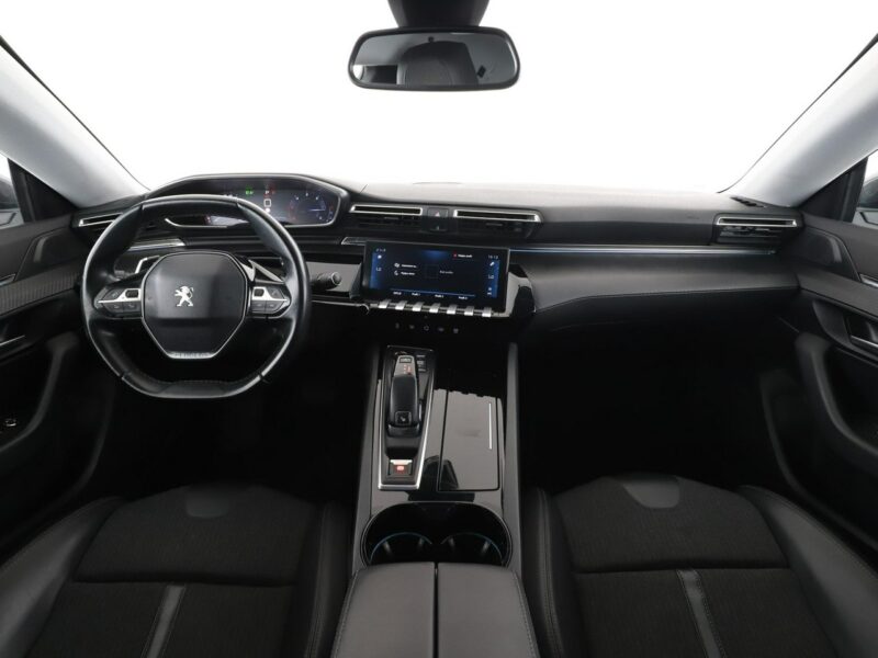 Peugeot 508 automat półskóra full LED navi kamera i czujniki parkowania II (2018-)