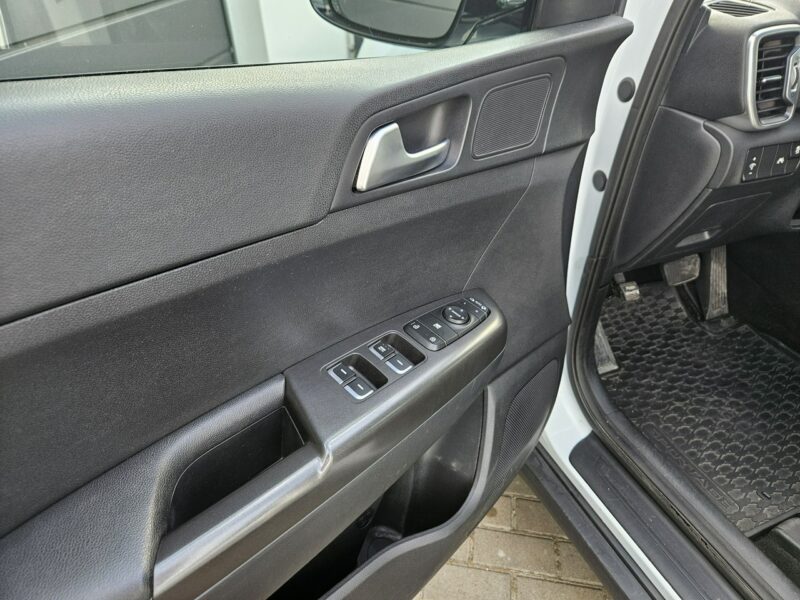 Kia Sportage 2.0 CRDi 185KM 4x4 automat BEZWYPADEK zadbany BDB STAN 1 właśc. FV23% IV (2016-2021)