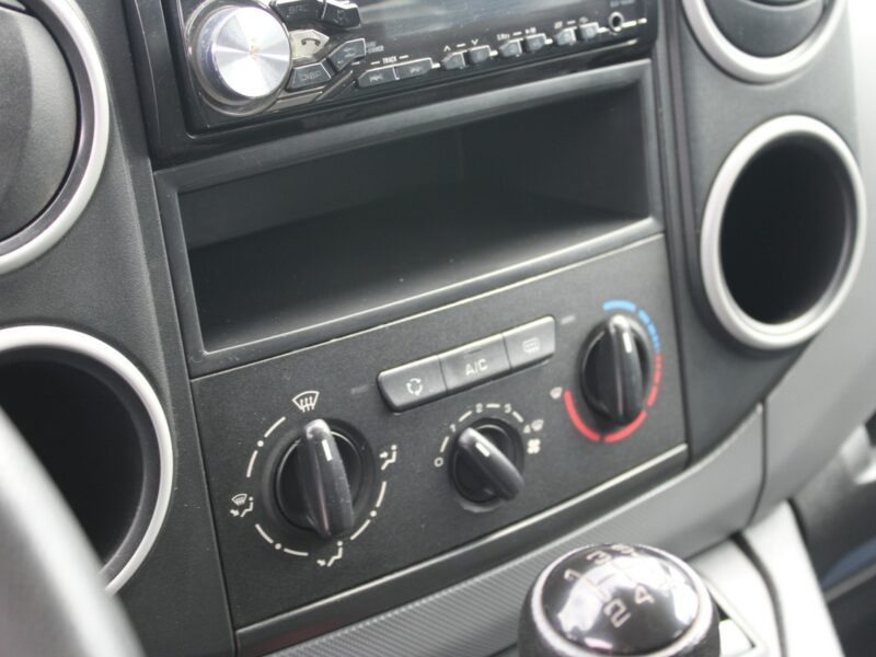 Peugeot Partner F-vat Salon PL Gwarancja czujniki II (2008-)