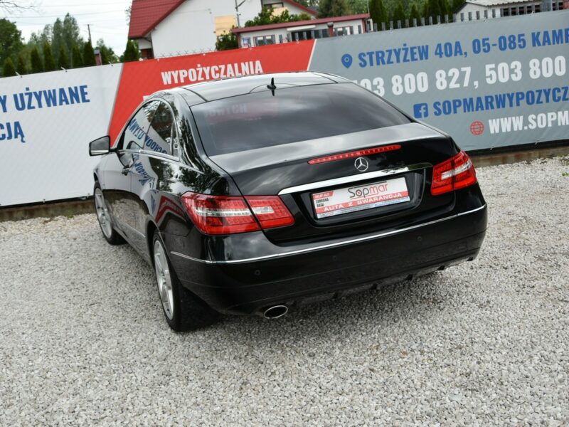 Mercedes E 250 E 250CDi Coupe 2.2 CDi 204KM Manual 2010r. Skóra Xenon NAVi Panorama W212 (2009-)