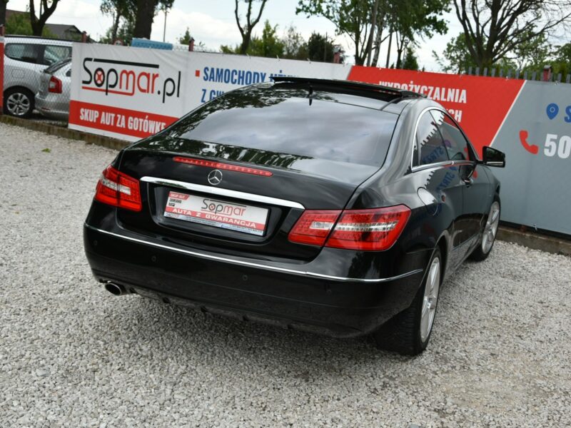 Mercedes E 250 E 250CDi Coupe 2.2 CDi 204KM Manual 2010r. Skóra Xenon NAVi Panorama W212 (2009-)